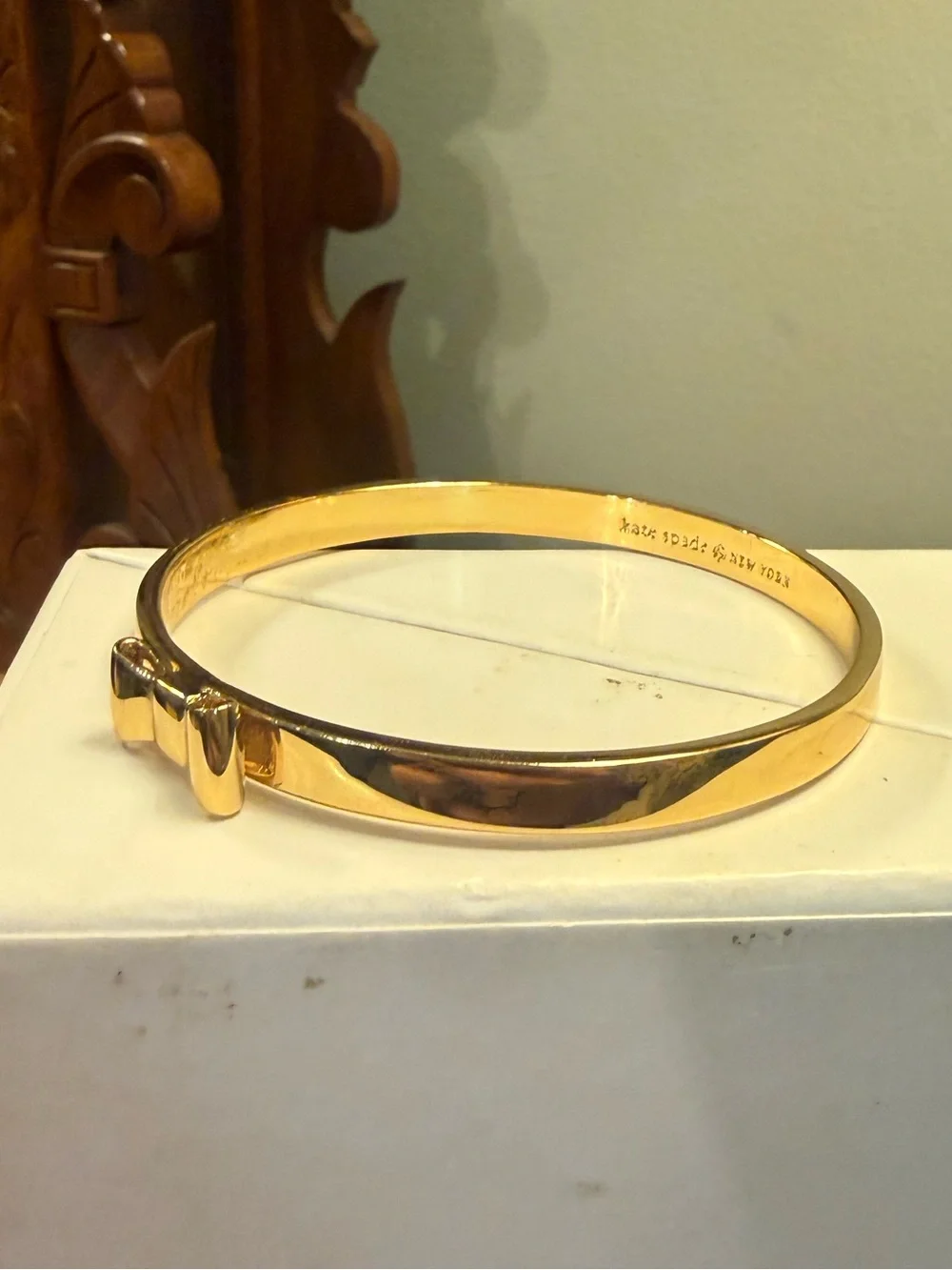kate spade Take a Bow Gold Bow Slim Bangle Bracelet